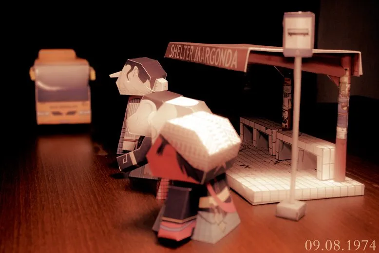 Bus Shelter paper model built by Ade Aulia